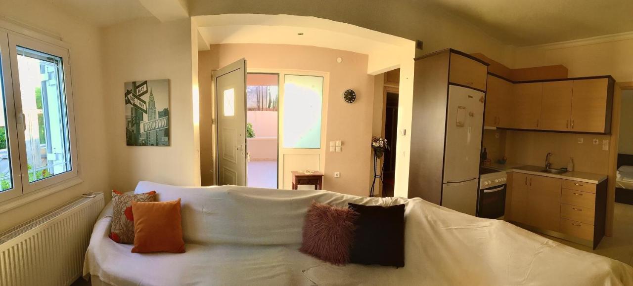Mersini Apartament *