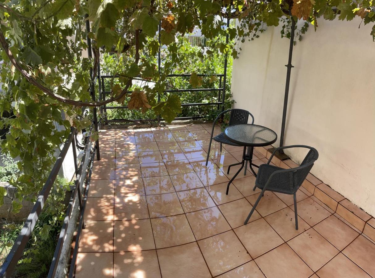 Apartament Mersini *